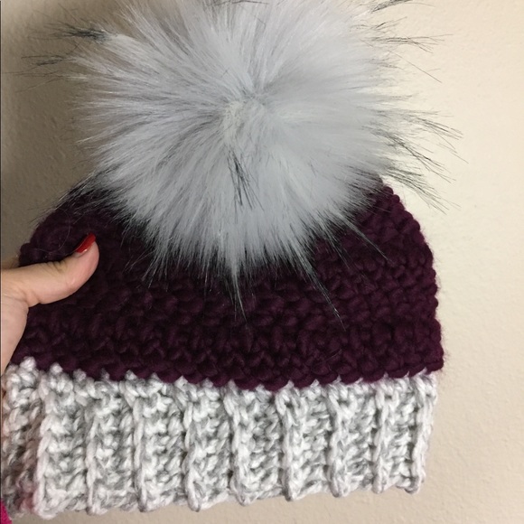 ✨SALE✨Kennedy Beanie - Picture 4 of 7